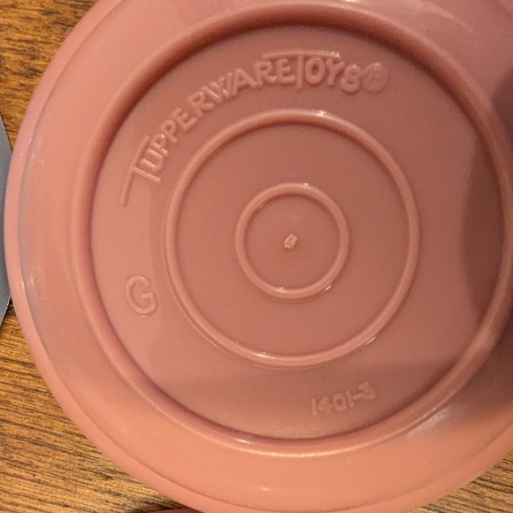 Tupperware Kids Mini Party Set Pink & Blue Vintage 4 Bowls 2 mugs - Picture 6 of 6